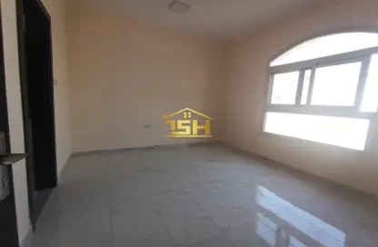 Empty Room image for: Apartment - 1 Bedroom - 2 Bathrooms for rent in Rolla Square - Rolla Area - Sharjah, Image 1
