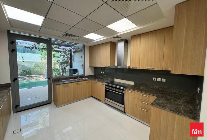 15639053 - Property Main Image