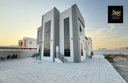 Villa - 5 Bedrooms - 7 Bathrooms for rent in Al Garayen - Sharjah