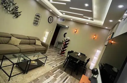 شقة - 2 غرف نوم - 2 حمامات للايجار في أورينت تاور 1 - أورينت تاور - البستان - عجمان