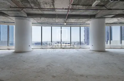 Retail - Studio for rent in The Bay Gate - Business Bay - Dubai