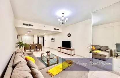 شقة - 2 غرف نوم - 3 حمامات للايجار في برج سفير 2 - ابراج سفير - الخليج التجاري - دبي