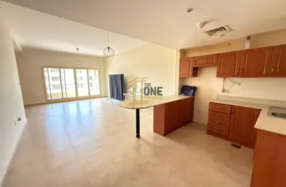 شقة - 1 حمام للايجار في شقق الجولف - قرية الحمرا - رأس الخيمة