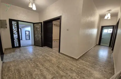 Apartment - 3 Bedrooms - 3 Bathrooms for rent in Al Ameriya - Al Jimi - Al Ain