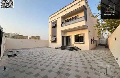 فيلا - 5 غرف نوم - 7 حمامات للبيع في 1 المويهات - المويهات - عجمان