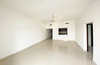 Empty Room image for: Apartment - 2 Bedrooms - 2 Bathrooms for sale in Bermuda Views - Dubai Sports City - Dubai, Image 1