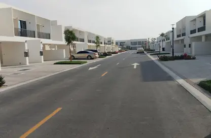 Villa - 3 Bedrooms - 4 Bathrooms for rent in Maha Townhouses - Town Square - Dubai