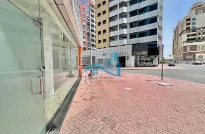 Shop - Studio - 1 Bathroom for rent in Faisal Building - Oud Metha - Bur Dubai - Dubai