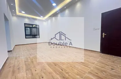 Apartment - 2 Bedrooms - 2 Bathrooms for rent in Madinat Al Riyad - Abu Dhabi Apartment - 2 Bedrooms - 2 Bathrooms for rent in Madinat Al Riyad - Abu Dhabi