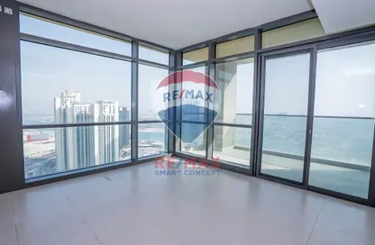 Apartment - 4 Bedrooms - 5 Bathrooms for sale in Canal Residence - Al Reem Island - Abu Dhabi