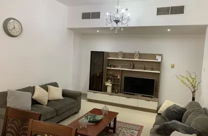 Apartment - 3 Bedrooms - 3 Bathrooms for rent in Al Khan Corniche - Al Khan - Sharjah