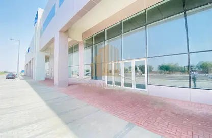 Show Room - Studio for rent in M-21 - Mussafah Industrial Area - Mussafah - Abu Dhabi