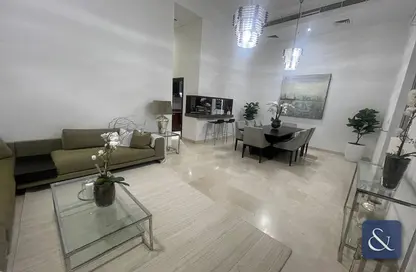 Living / Dining Room image for: Duplex - 1 Bedroom - 2 Bathrooms for rent in Paloma Tower - Marina Promenade - Dubai Marina - Dubai, Image 1