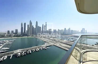 Apartment - 3 Bedrooms - 3 Bathrooms for rent in Marina Vista - EMAAR Beachfront - Dubai Harbour - Dubai