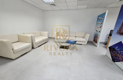 Office Space - Studio - 1 Bathroom for rent in Blue Tower - Sheikh Zayed Road - Dubai