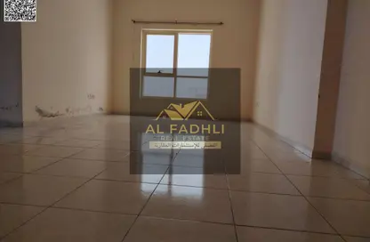 Apartment - 2 Bedrooms - 2 Bathrooms for rent in Emirates Lake Tower 1 - Emirates Lake Towers - Emirates City - Ajman