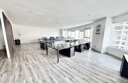 Office Space - Studio for sale in Ontario Tower - Business Bay - Dubai