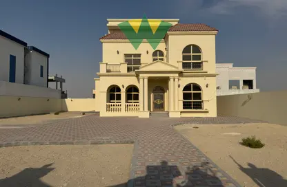 Villa - 5 Bedrooms - 6 Bathrooms for rent in Madinat Al Riyad - Abu Dhabi
