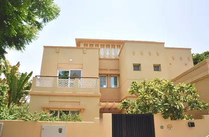Villa - 4 Bedrooms - 5 Bathrooms for rent in Maeen 5 - Maeen - The Lakes - Dubai