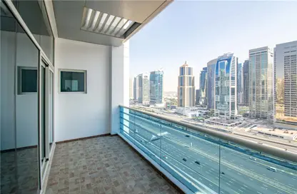 Apartment - 2 Bedrooms - 2 Bathrooms for rent in Cascades Tower - Dubai Marina - Dubai