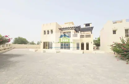 فيلا - 4 غرف نوم - 6 حمامات للبيع في فلل قرية الحمرا - قرية الحمرا - رأس الخيمة