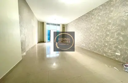 Empty Room image for: Apartment - 2 Bedrooms - 2 Bathrooms for rent in Dusit Thani - Muroor Area - Abu Dhabi, Image 1