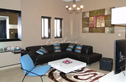 Apartment - 2 Bedrooms - 2 Bathrooms for rent in Silicon Gates 1 - Silicon Gates - Dubai Silicon Oasis - Dubai