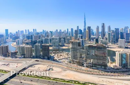 شقة - 2 غرف نوم - 2 حمامات للايجار في تاور B - داماك تاورز من باراماونت - الخليج التجاري - دبي