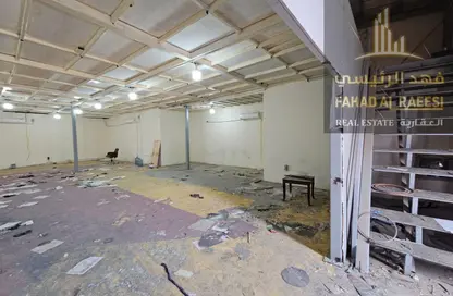 Warehouse - Studio for rent in Umm Al Thuoob - Umm Al Quwain
