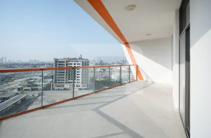 Apartment - 3 Bedrooms - 3 Bathrooms for sale in Binghatti Avenue - Al Jaddaf - Dubai
