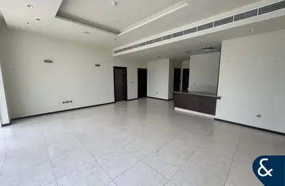 Apartment - 2 Bedrooms - 3 Bathrooms for rent in Sapphire - Tiara Residences - Palm Jumeirah - Dubai