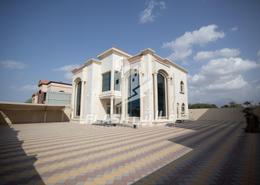 Villa - 7 bedrooms - 7 bathrooms for sale in Seih Al Uraibi - Ras Al Khaimah