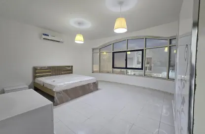 Villa - 4 Bedrooms - 5 Bathrooms for rent in Al Rifa'ah - Al Heerah - Sharjah
