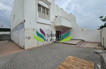 فيلا - استوديو - 4 حمامات للايجار في فلل الجميرا 1 - جميرا 1 - جميرا - دبي