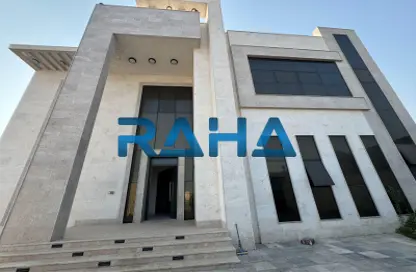 Villa - 6 Bedrooms - 7+ Bathrooms for sale in Khuzam - Ras Al Khaimah