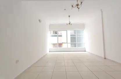 Apartment - 1 Bedroom - 2 Bathrooms for rent in New Al Taawun Road - Al Taawun - Sharjah