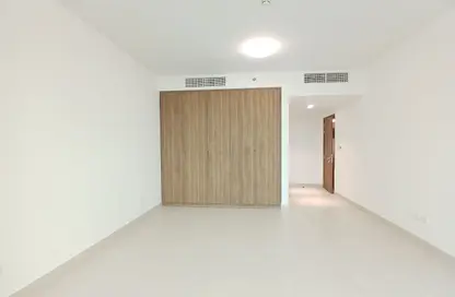 Apartment - 1 Bedroom - 2 Bathrooms for rent in DXB Tower - Sheikh Zayed Road - Dubai