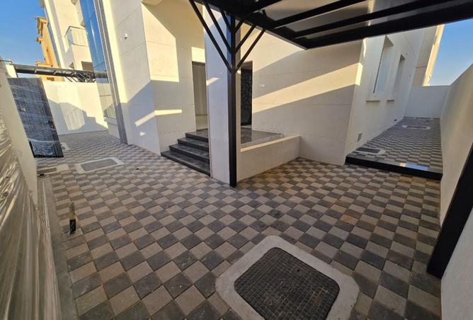 15834427 - صورة العقار 2