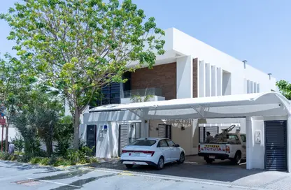 Villa - 4 Bedrooms - 7+ Bathrooms for rent in West Yas - Yas Island - Abu Dhabi