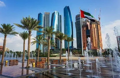 Apartment - 2 Bedrooms - 3 Bathrooms for rent in Etihad Tower 2 - Etihad Towers - Corniche Road - Abu Dhabi