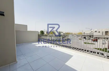 Townhouse - 3 Bedrooms - 5 Bathrooms for rent in Zinnia - The Roots DAMAC Hills 2 - Damac Hills 2 - Dubai