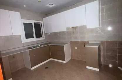 Apartment - 2 Bedrooms - 3 Bathrooms for rent in Al Taawun Street - Al Taawun - Sharjah