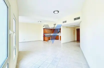 Apartment - 2 Bedrooms - 3 Bathrooms for sale in Building 108 to Building 137 - Contemporary Cluster - Discovery Gardens - Dubai