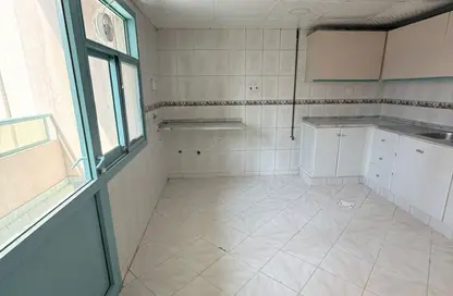 Apartment - 2 Bedrooms - 2 Bathrooms for rent in Al Khan Corniche - Al Khan - Sharjah