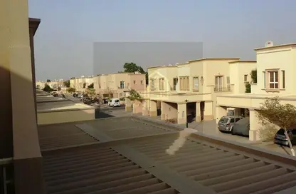 فيلا - 2 غرف نوم - 3 حمامات للايجار في الينابيع 11 - الينابيع - دبي