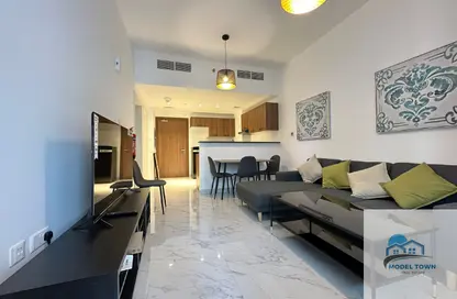 Apartment - 1 Bedroom - 2 Bathrooms for rent in Oasis 1 - Oasis Residences - Masdar City - Abu Dhabi