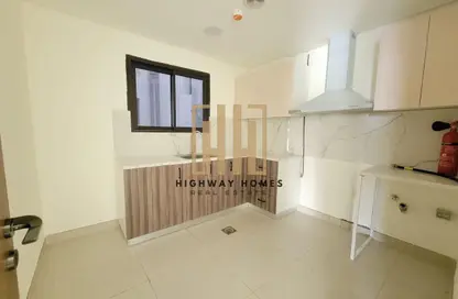Apartment - 2 Bedrooms - 3 Bathrooms for rent in Sarab 2 - Aljada - Sharjah