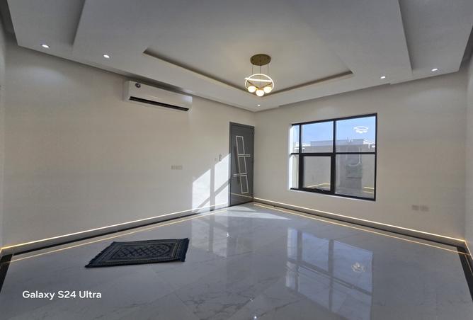 15240255 - Property Image 2