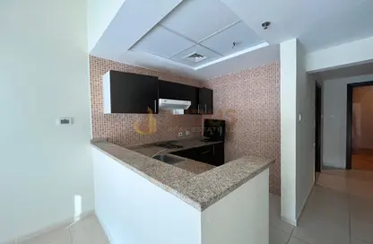 Kitchen image for: Apartment - 1 Bathroom for sale in Royal Residence 1 - Royal Residence - Dubai Sports City - Dubai, Image 1