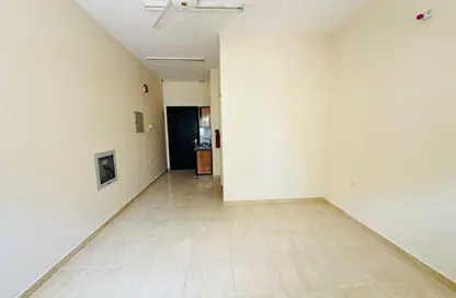 Apartment - Studio - 1 Bathroom for rent in Fire Station Road - Muwaileh - Sharjah